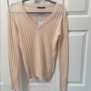 BNWT Brandy Melville V-Neck pink Sweater